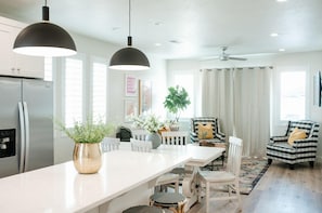 Townhome, 3 Bedrooms | Private kitchen