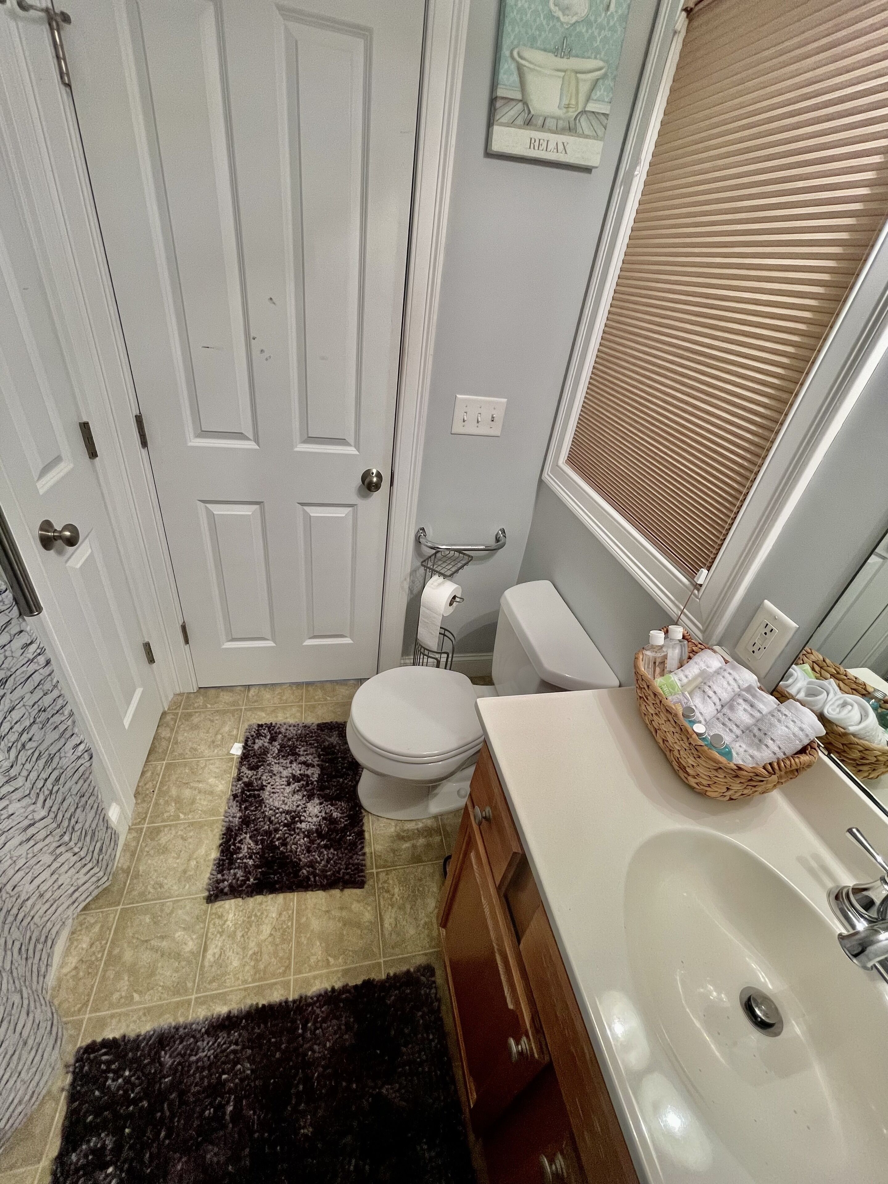 VERY LUXURIOUS QUIET AND PEACEFUL APARTMENT ..PRIVATE ENTRANCE