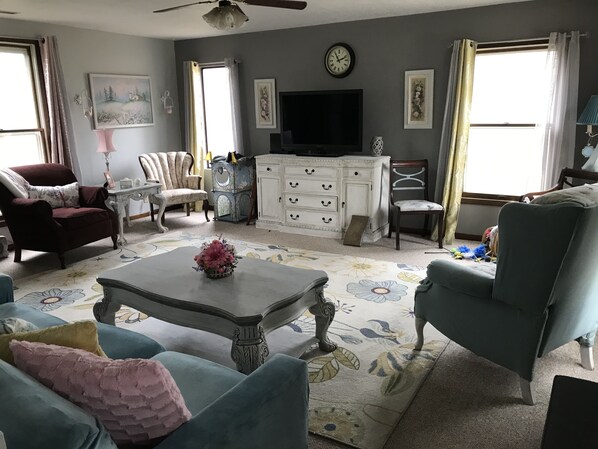 Téléviseur connecté, foyer, imprimante