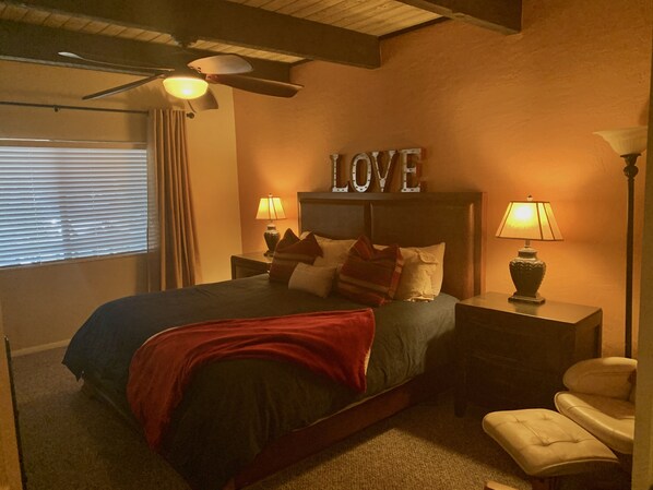 3 chambres, bureau, lit de bébé portatif, accès au Wi-Fi (inclus)