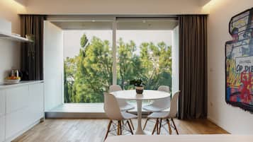 Suite estudio junior | 1 habitación, sábanas de algodón egipcio y ropa de cama de alta calidad