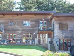 Exterior - 3 bedroom accommodation in Porthtowan (Porthtowan)
