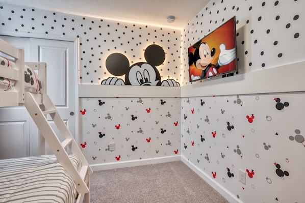 Townhome Deluxe - 5 sovrum - privat pool | Individuell inredning, unika möbler och arbetsyta för laptop