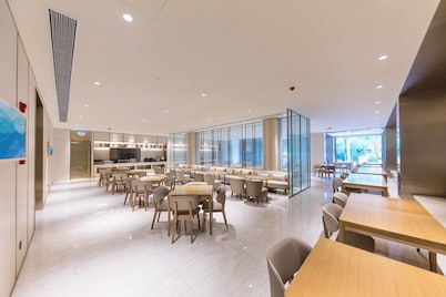 Ji Hotel