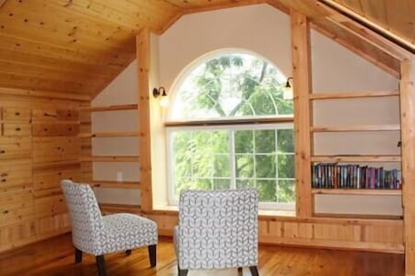 Interior. Historic 5 Bedroom Farmhouse in Wine Country