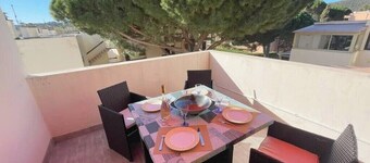 T3 avec terrasse à la Favière - 300m de la plage