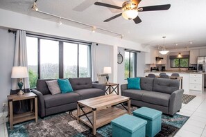 Televisión y reproductor de DVD 