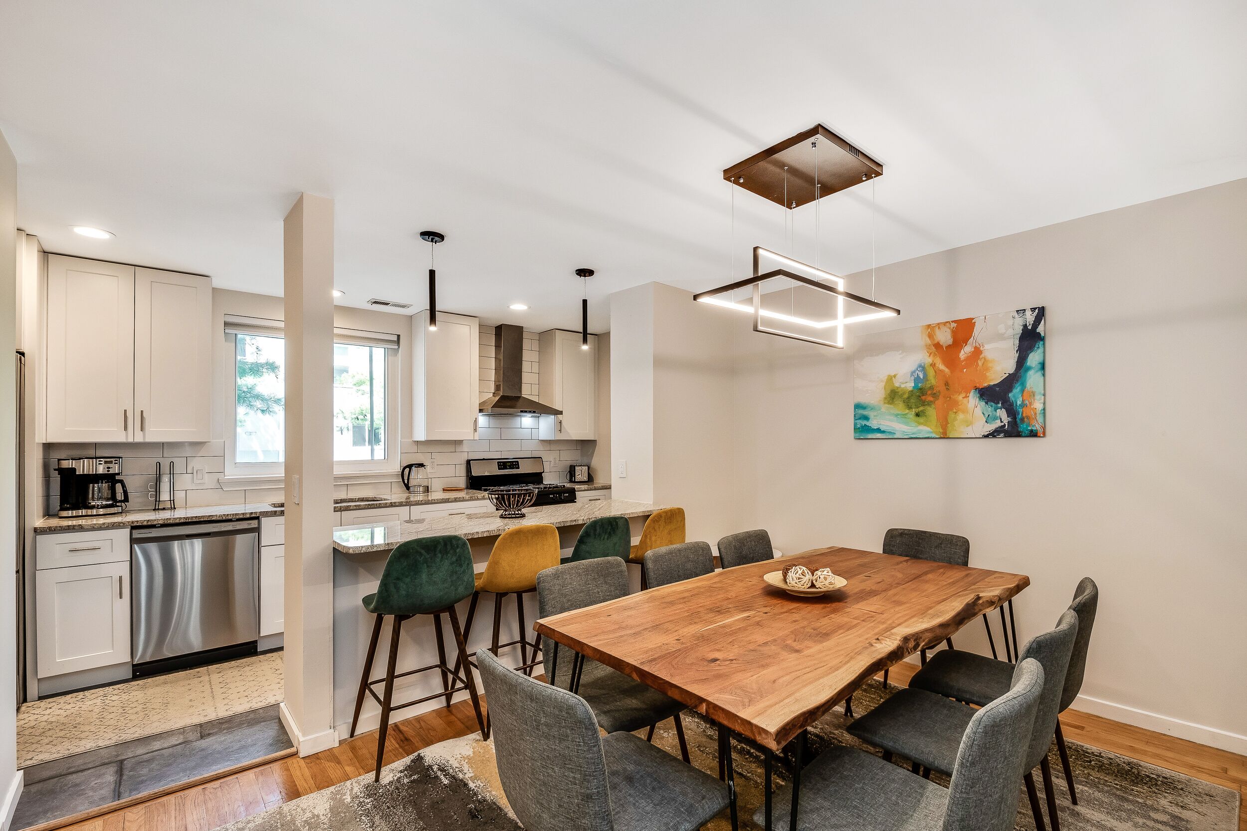 Exceptional 4BR/4BT +1CarParking +Outdoor Spaces!