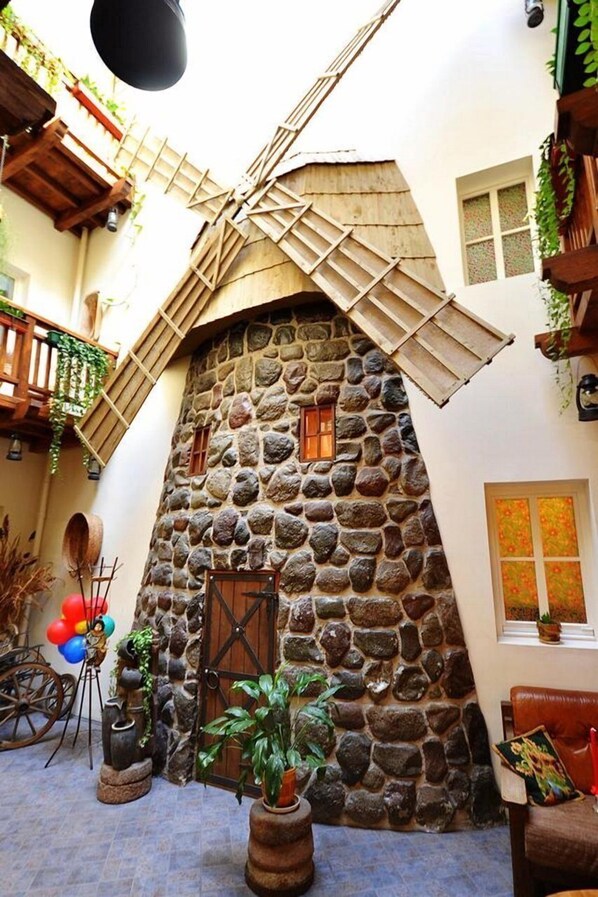 Interior - Centro Kubas - Angel (Vilnius)