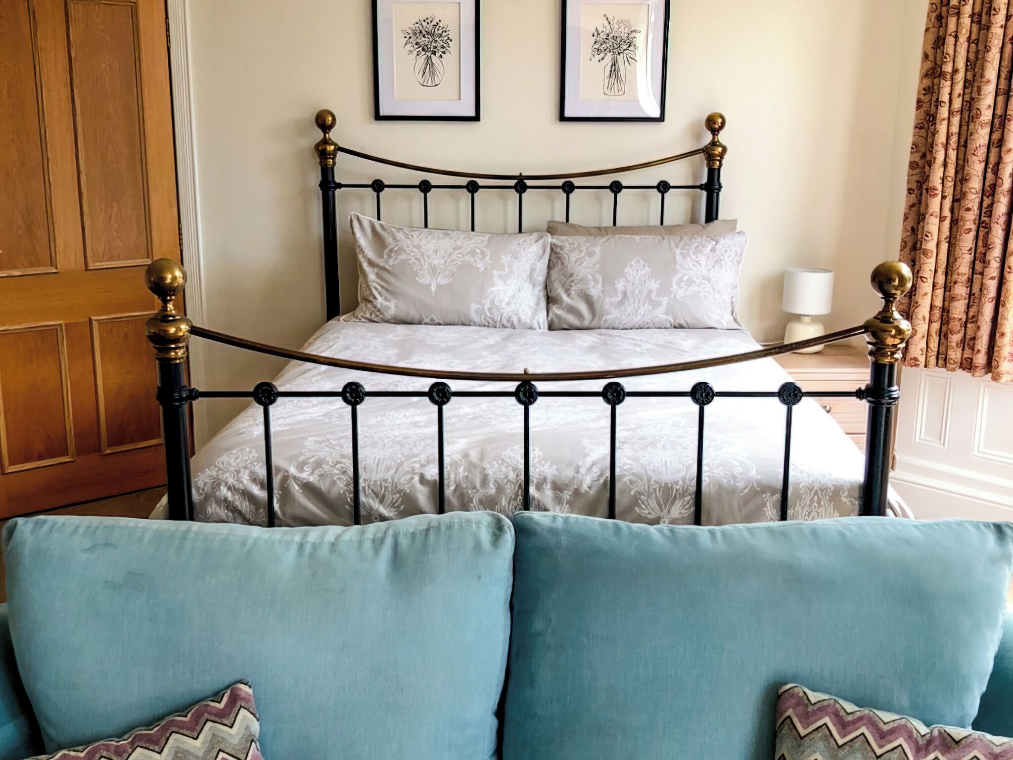 2 habitaciones, wifi gratis y ropa de cama 