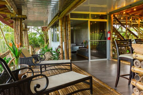 Bamboo Beach House Steps away from secluded beach