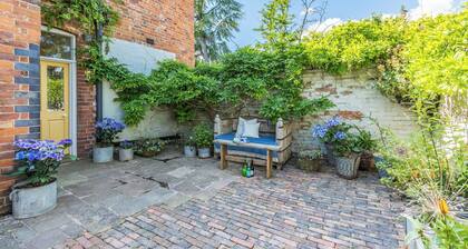 2 bedroom accommodation in Tenbury Wells
