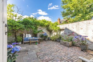 Terrace/patio - 2 bedroom accommodation in Tenbury Wells (Tenbury Wells)