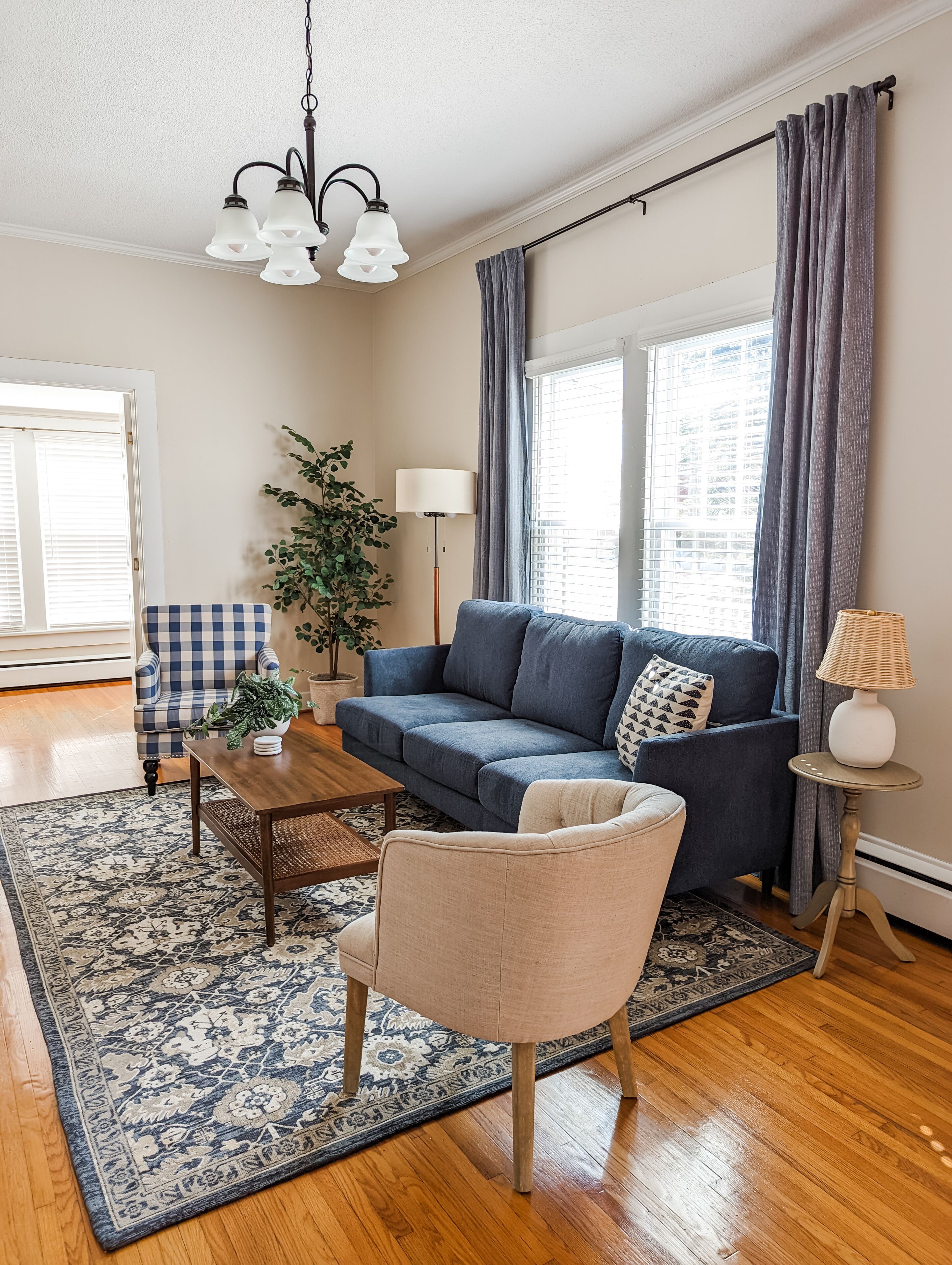 Beautiful 2bd/2ba house in Downtown Marion minutes to Blueridge Pkwy/Lake James