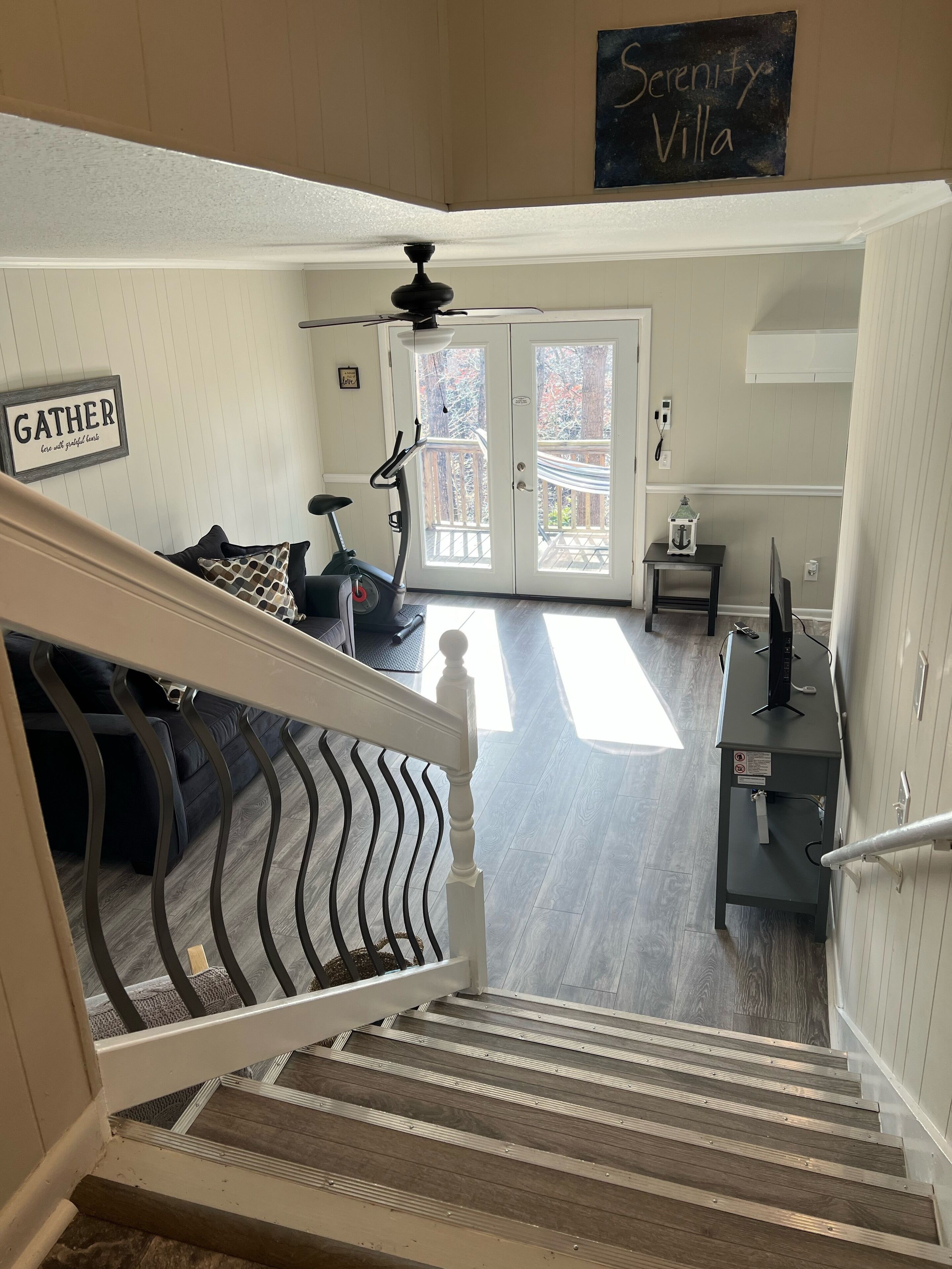 🏚️ Mayberry's Serenity Villa, Yadkin Valley, Pilot MT,WiFi,Firepit,ifit bike