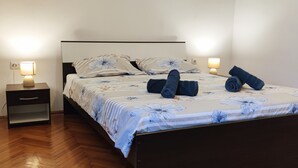1 室のベッドルーム、WiFi、ベッドシーツ