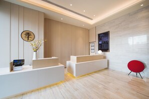 Ảnh chưa phân loại, 4 trong số 26 ảnh, nút