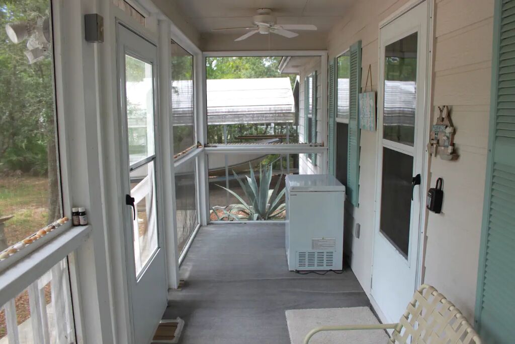 Peaceful 3 bedroom 2 bathroom house at the end of a deadend road.