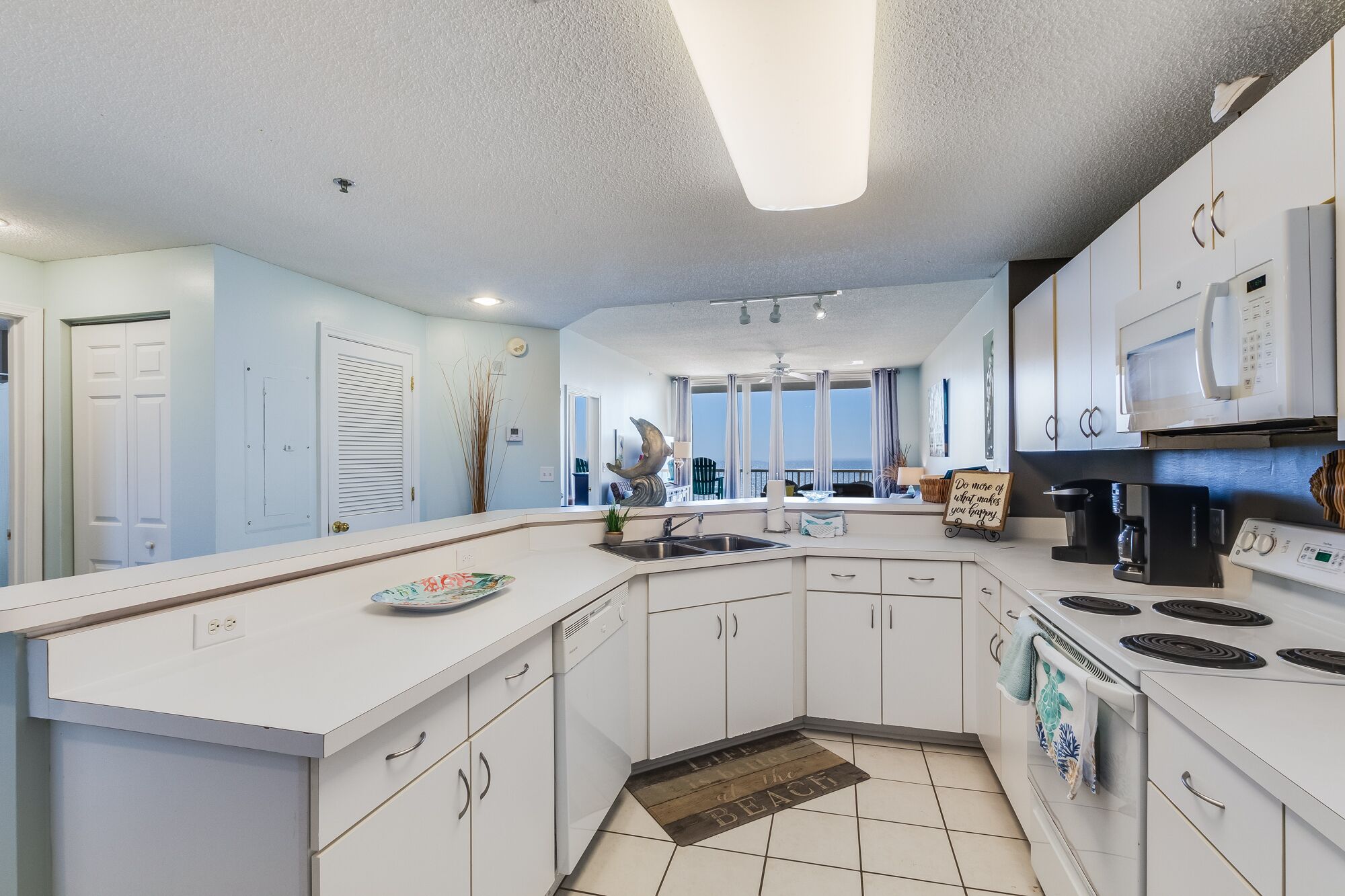 2023/2024 Dates Available!Catalina 904 DirectBeachfront, Family Friendly!