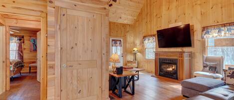 Smart TV, fireplace, video games