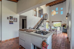 Interior - Beautiful Villa Guatape-Peñol with nice lake views   (Antioquia)
