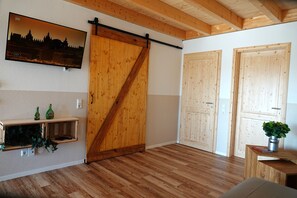 Interior - Main barrier-free holiday in the vineyard (Kitzingen)