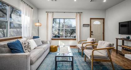 Pet Friendly | Outdoor Lounge w/ Grill & Firepit!