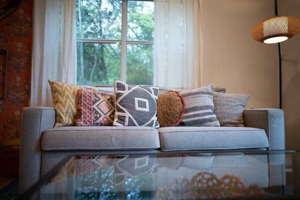 Télévision, espaces bureaux