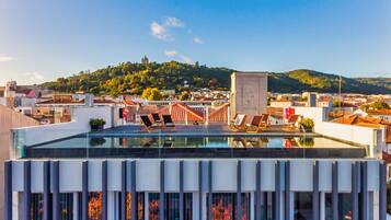 Außenpool (je nach Saison geöffnet)