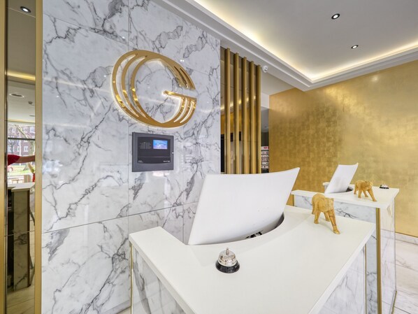 Reception - Triple G Hotels (Amsterdam)