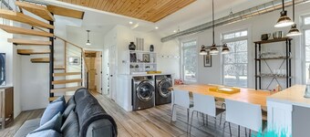 Rodo Beach Cottage - Dog Friendly Private Beach with Pier - Tesla Charger