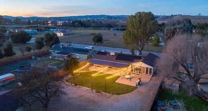 3BR Home | Fenced Yard w/ BBQ & Firepit, Pets OK!