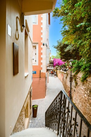 Fachada de la propiedad