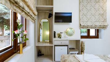 Literie hypoallergénique, coffres-forts dans les chambres