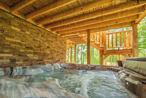 House (5 Bedrooms) | Property amenity