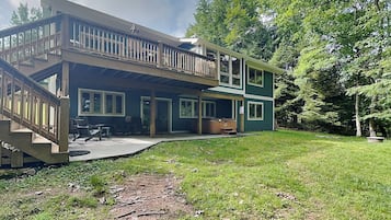 House (5 Bedrooms) | Front of property