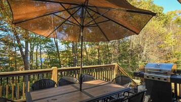 House (5 Bedrooms) | Property amenity