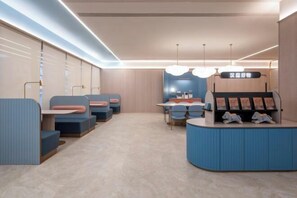 Lobby lounge - HanTing Hotel (Suzhou University Xujiabang Subway Station) (Suzhou)