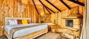 โรงแรมและสปา El Escondite de la Montaña