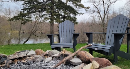 Cabin on Wapsi - Waterfront Relaxing Retreat, RV pad & hookups, farm next door