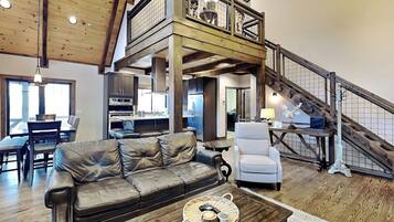 House (5 Bedrooms) | Property amenity