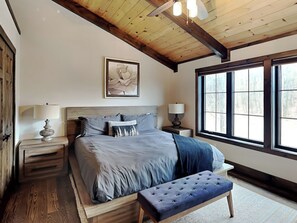 House (5 Bedrooms) | Property amenity - Above it All by Taylor Made Deep Creek (McHenry)