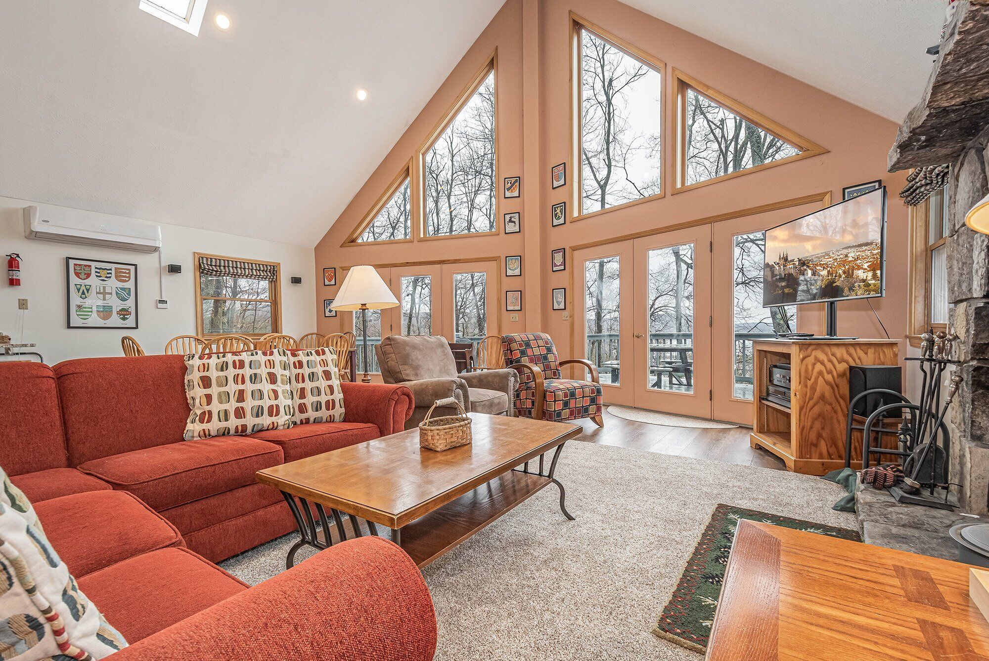 House (4 Bedrooms) | Property amenity