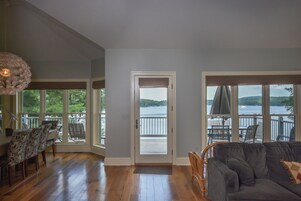 House (4 Bedrooms) | Property amenity
