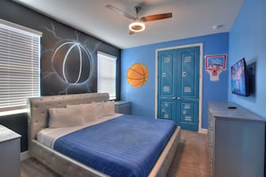 14 bedrooms, iron/ironing board, WiFi, bed sheets - Last Minute Disney! Private Pool, Hot Tub, Game Room & Themed Bedrooms. Book Now! #35520 (Orlando)