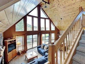 Casa (5 Bedrooms) | Servicio de la propiedad