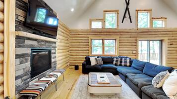 House (5 Bedrooms) | Property amenity