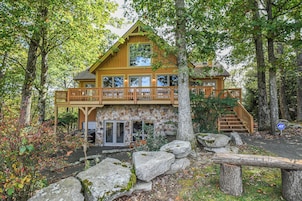 House (5 Bedrooms) | Exterior