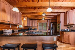 House (5 Bedrooms) | Property amenity - Altitude Adjustment by Taylor Made Deep Creek (McHenry)