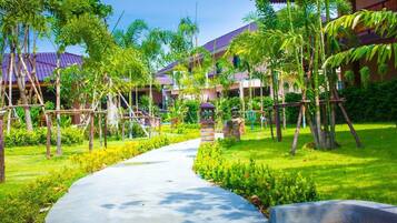 Khuôn viên nơi lưu trú